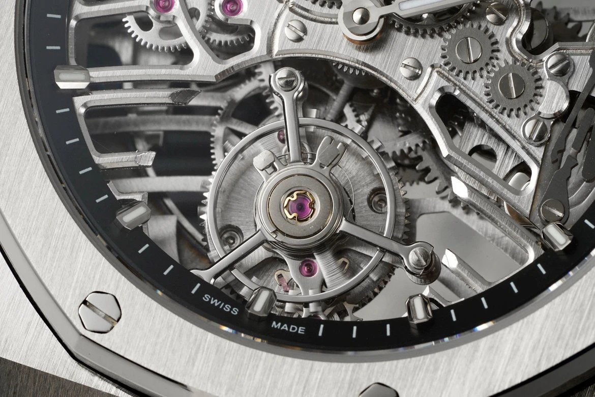 오데마 피게 로얄 오크 셀프와인딩 플라잉 투르비옹 오픈워크 스켈레톤다이얼 블랙 러버밴드 26735