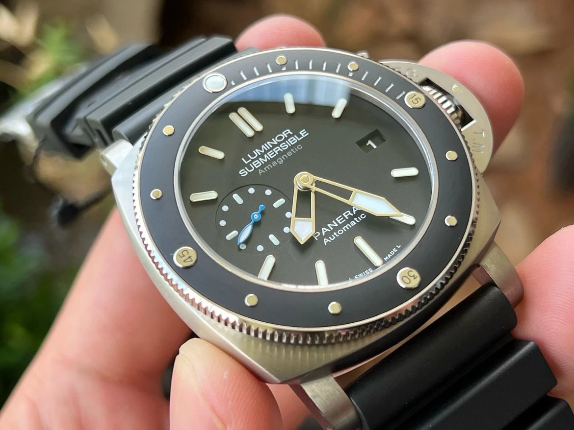 파네라이 루미노르 섭머저블 아마그네틱 47mm PAM01389