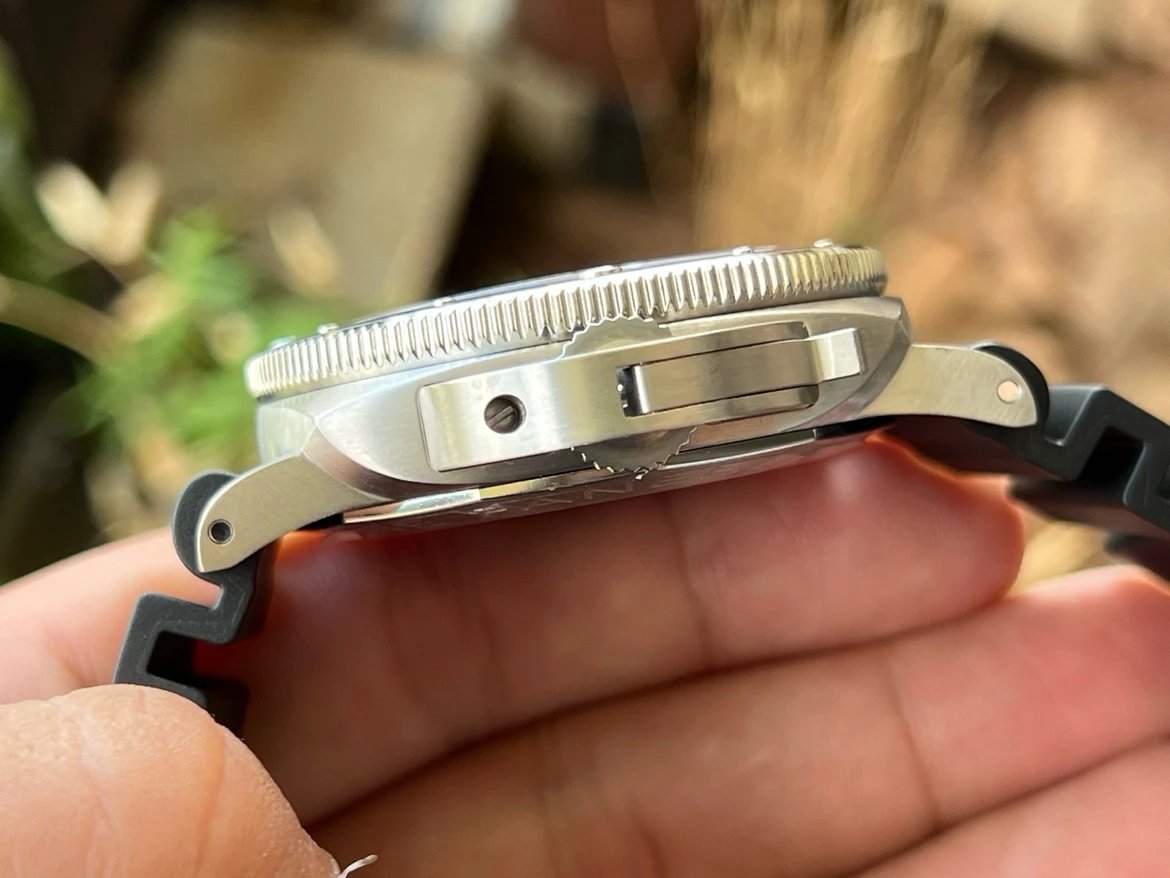 파네라이 루미노르 섭머저블 아마그네틱 47mm PAM01389