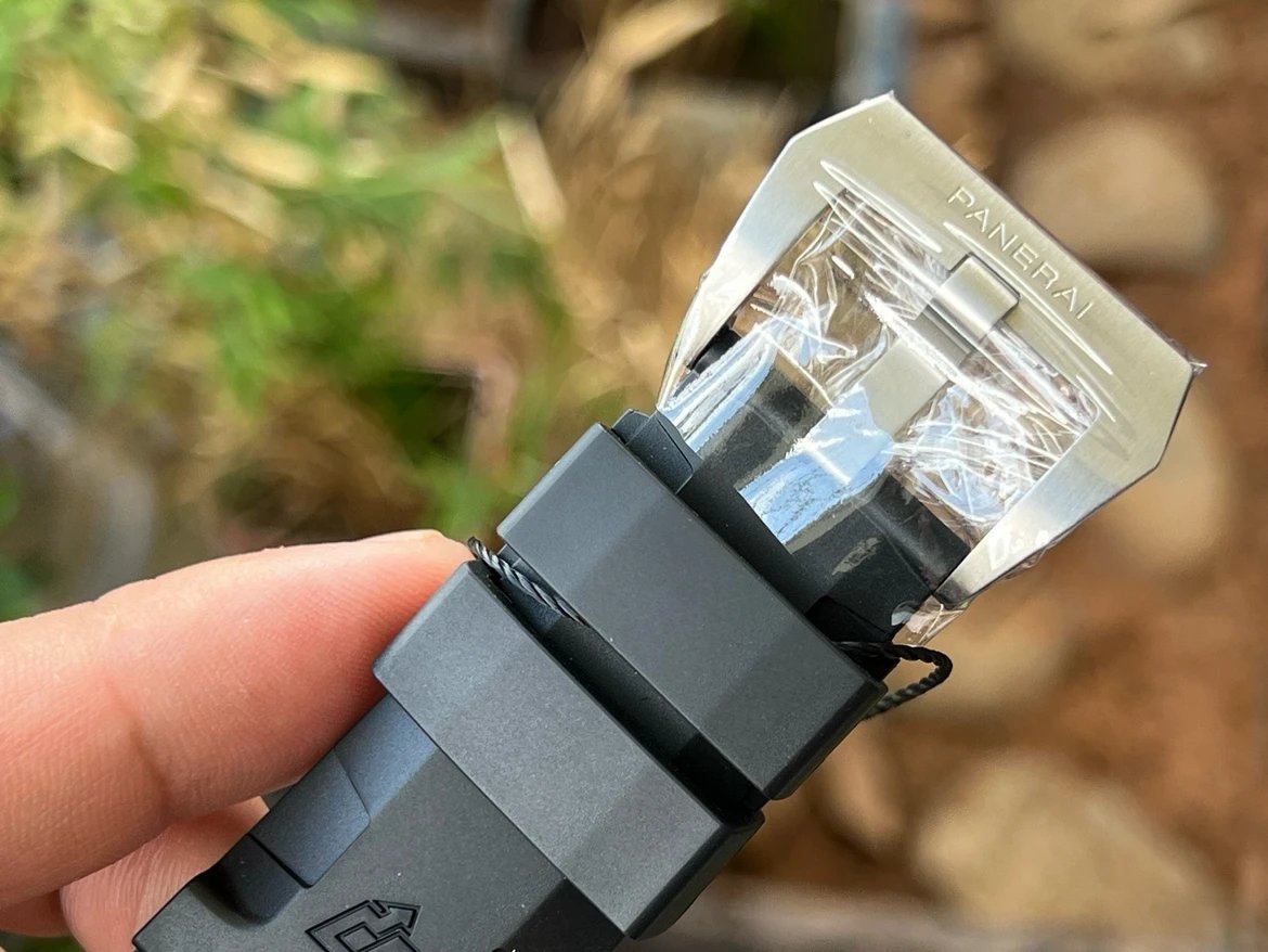 파네라이 루미노르 섭머저블 아마그네틱 47mm PAM01389