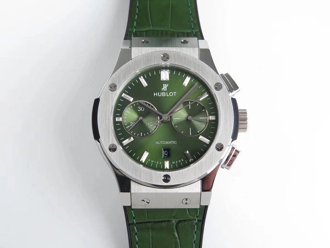 위블로 클래식 퓨전 크로노그래프