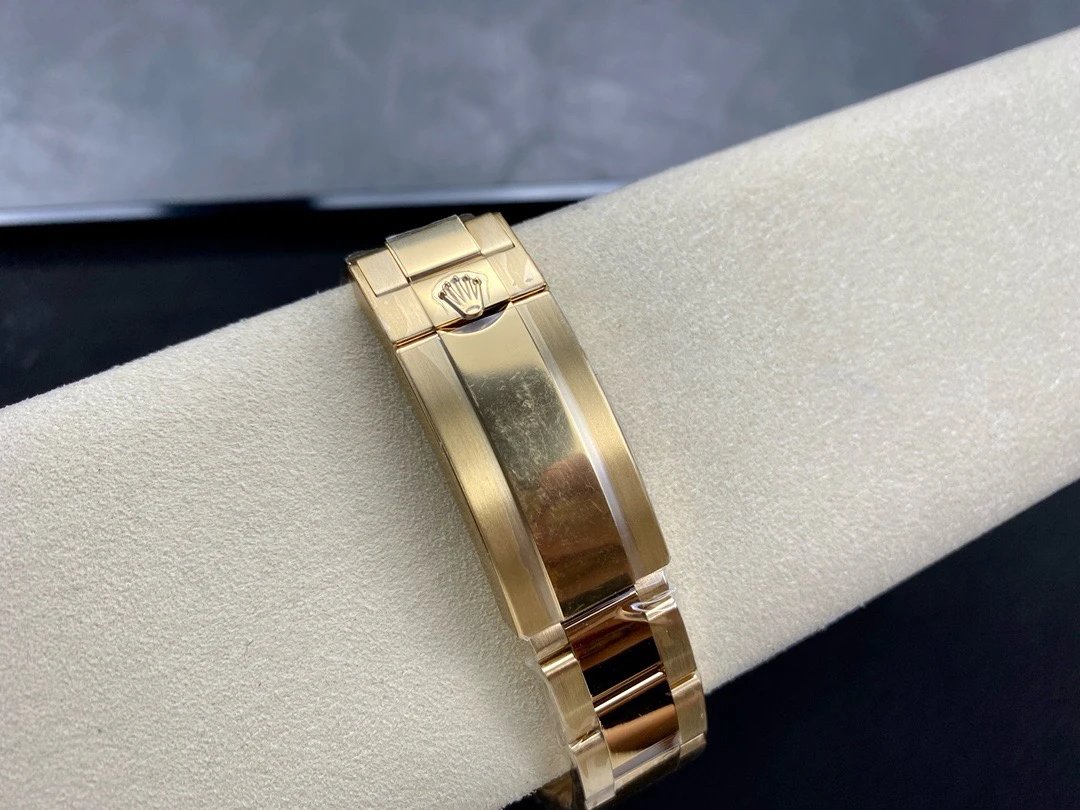 롤렉스 서브마리너 데이트 옐로우 골드