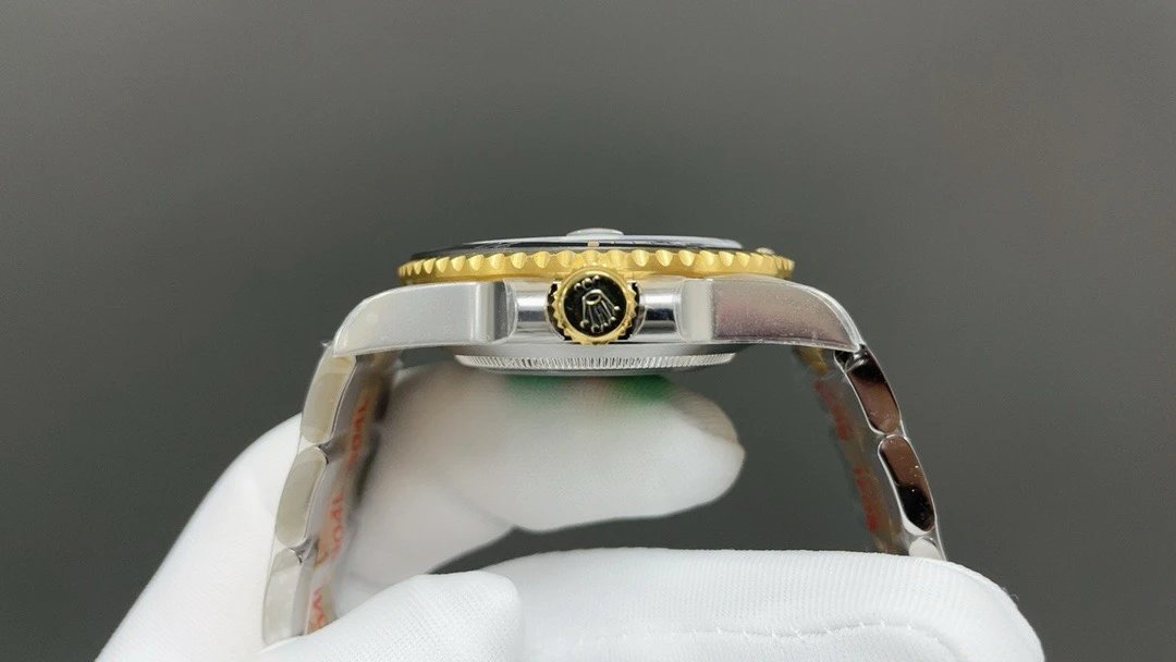 롤렉스 서브마리너 데이트 블랙 콤비