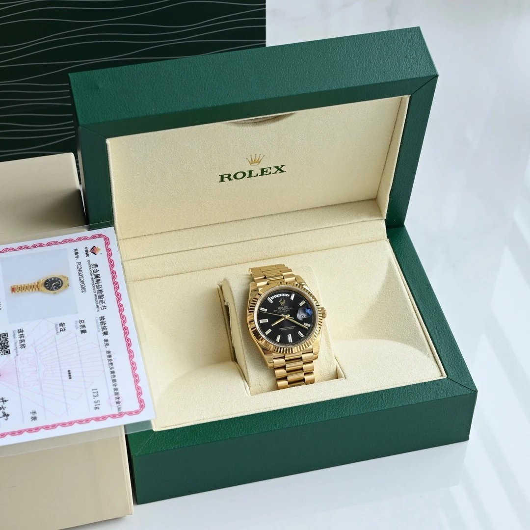 롤렉스 데이데이트 옐로우 골드 금통