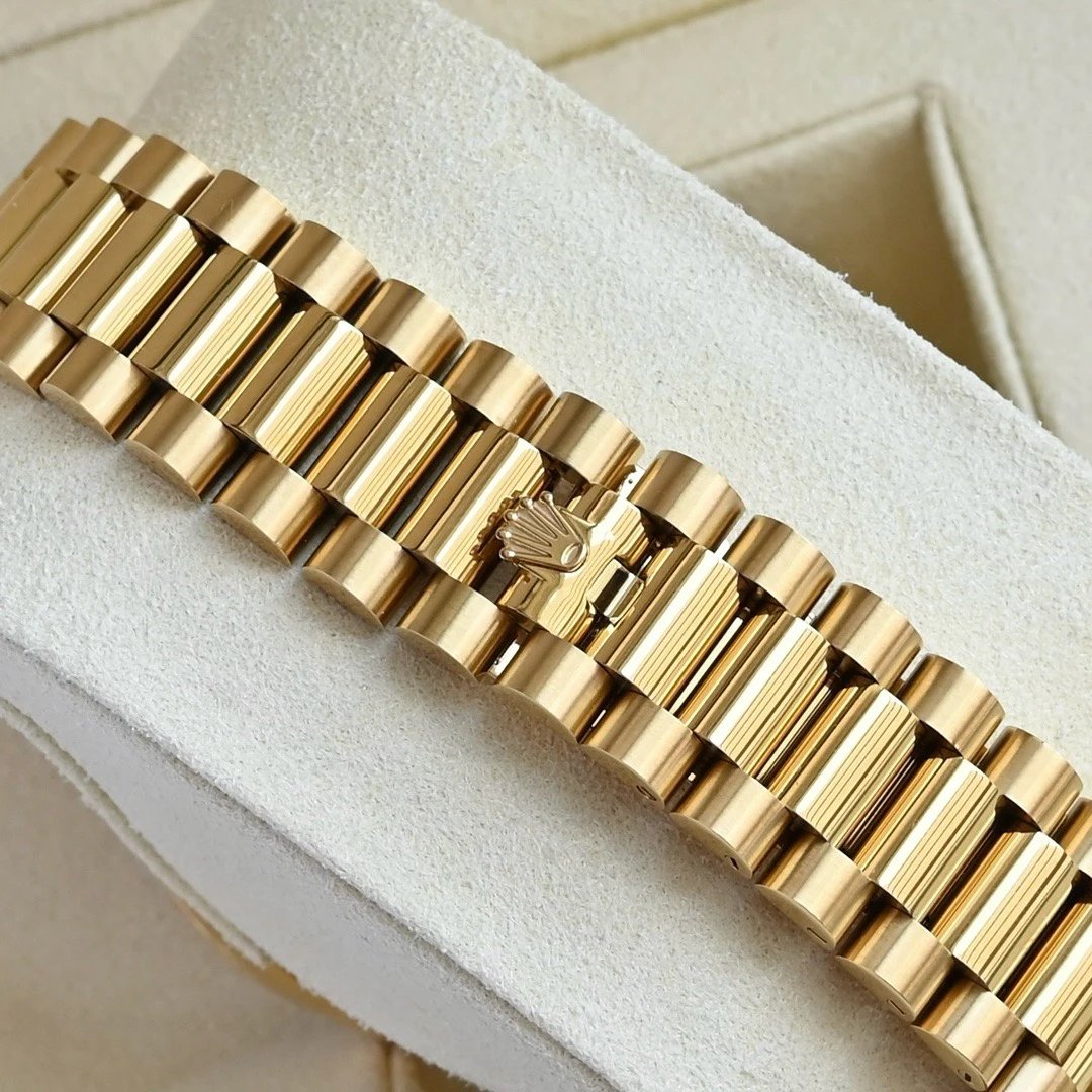 롤렉스 데이데이트 옐로우 골드 금통