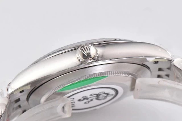 롤렉스 데이저스트 스틸 실버