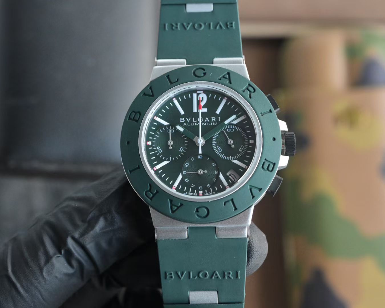 불가리 알루미늄 크로노그래프