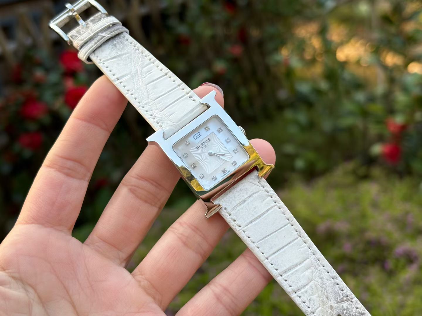 에르메스 H 아워