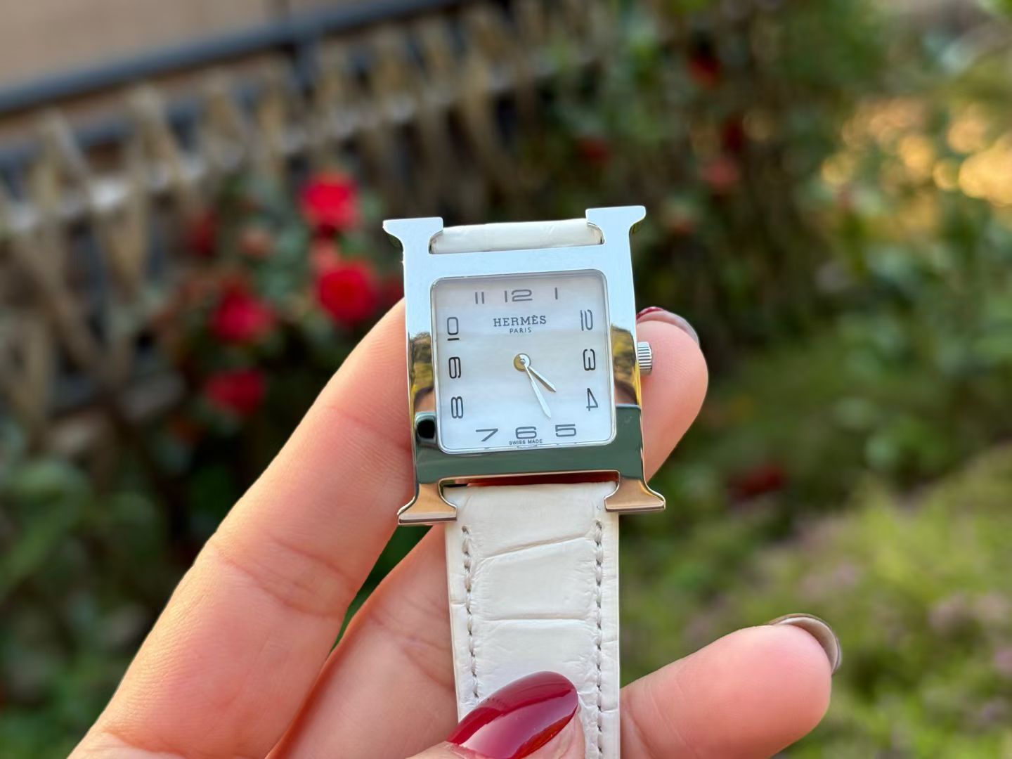 에르메스 H 아워