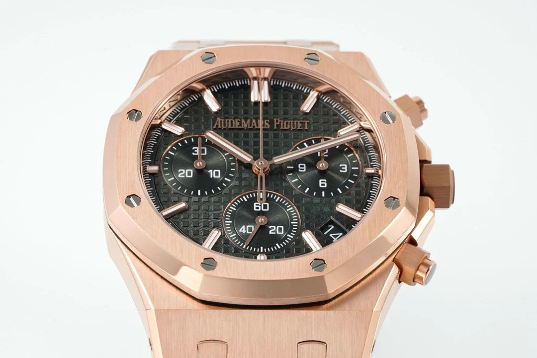 오데마 피게 로얄 오크 크로노그래프 로즈 골드