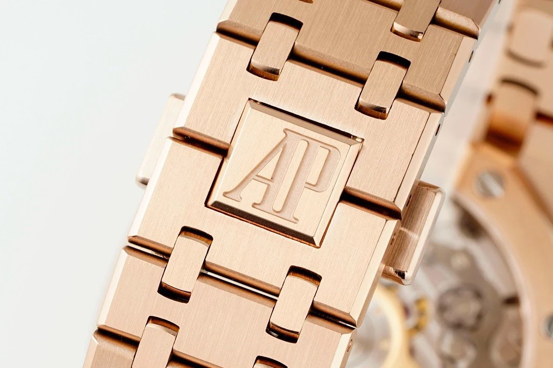 오데마 피게 로얄 오크 크로노그래프 로즈 골드