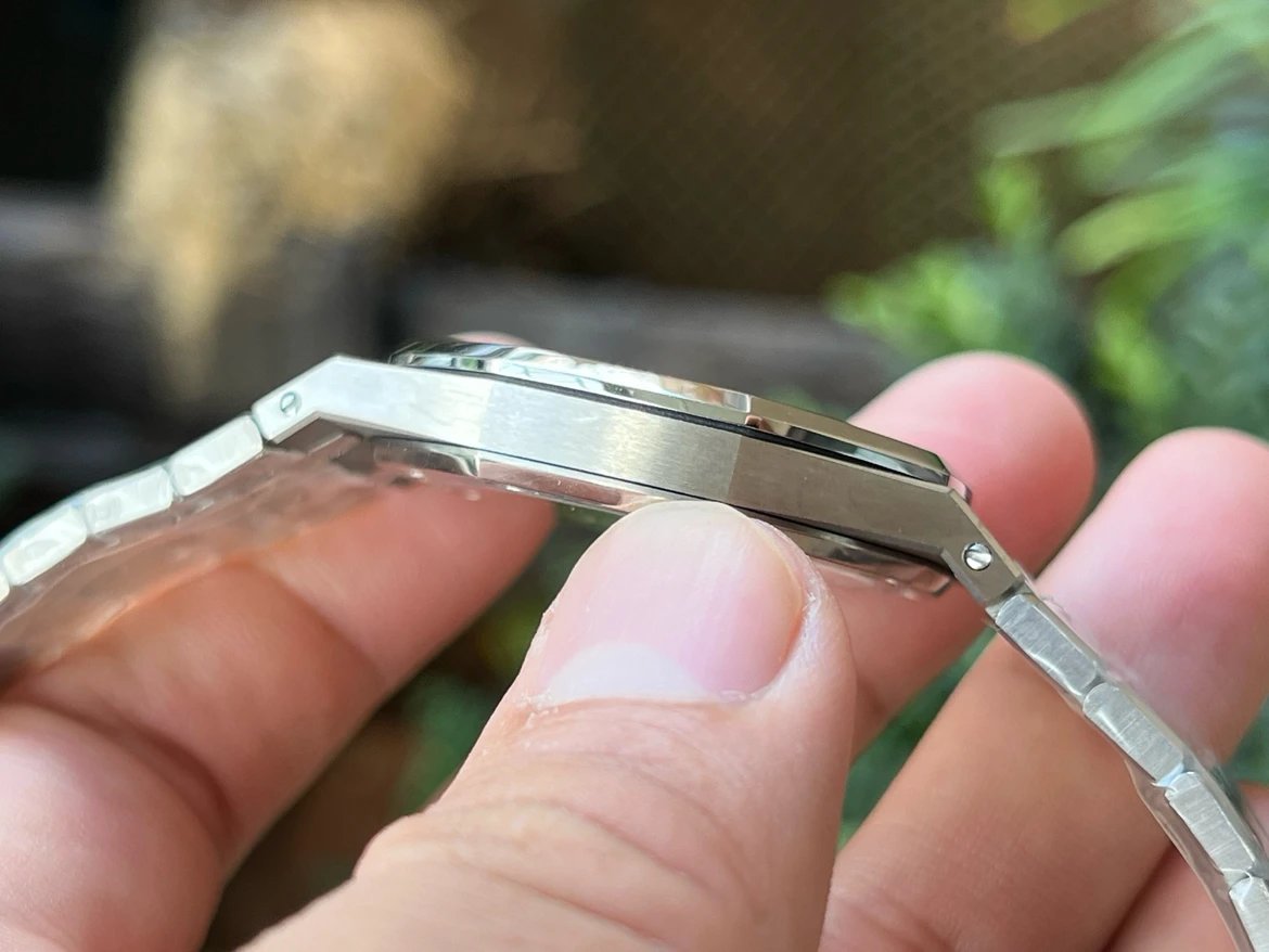 오데마 피게 로 오크 점보 엑스트라 씬 16202XT