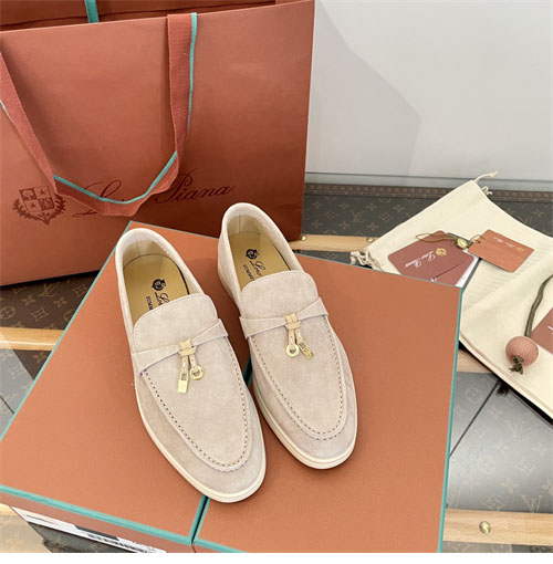 로로피아나 썸머 참 워크 로퍼