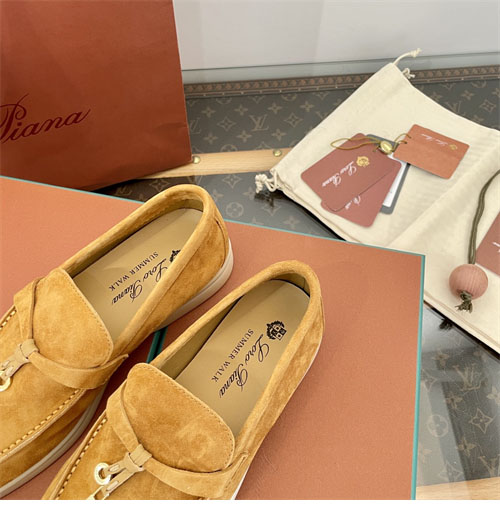 로로피아나 썸머 참 워크 로퍼