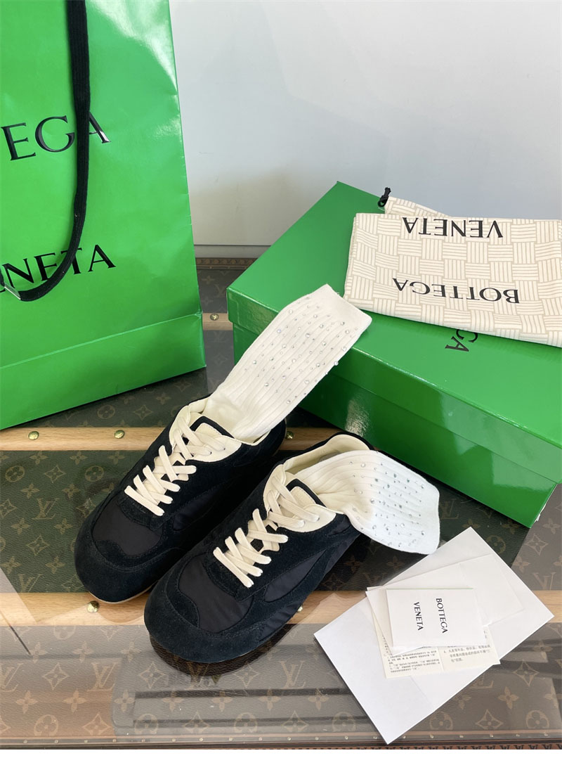 보테가베네타 오르빗 플래시 스니커즈