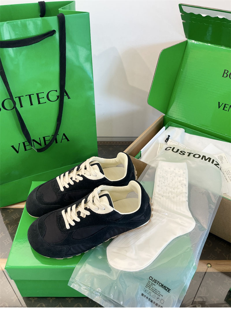 보테가베네타 오르빗 플래시 스니커즈