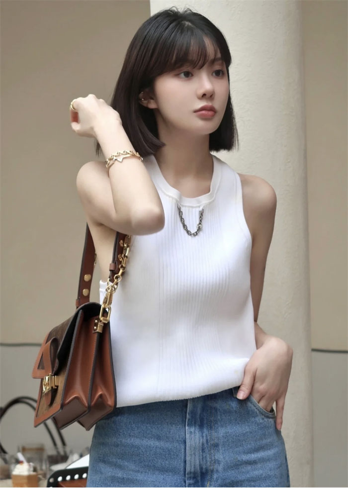 루이비통 넥 LV 체인 리브드 니트 탱크 드레스