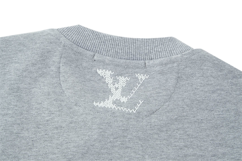 루이비통 MLVD 엠브로이더드 시그니처 스웨트셔츠 맨투맨