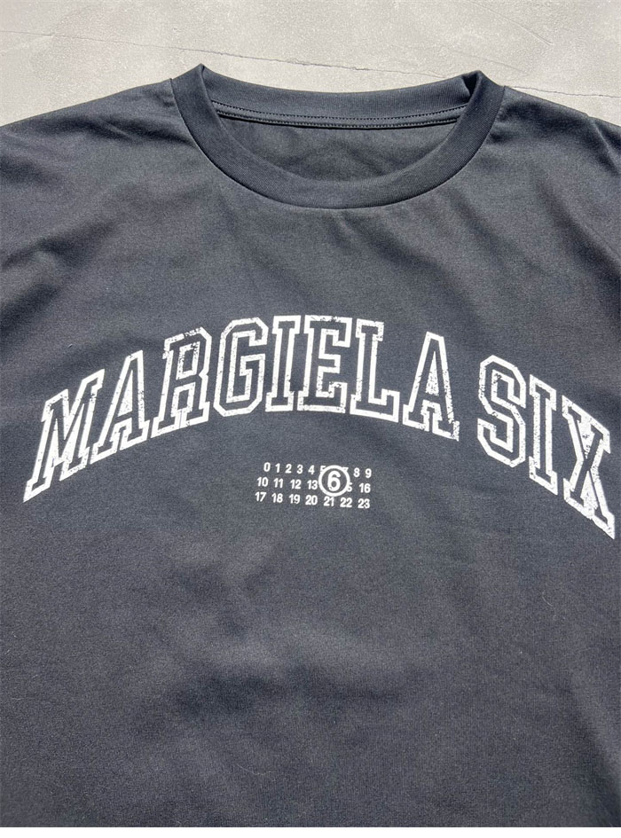 메종 마르지엘라 MM6 로고 반팔 티셔츠