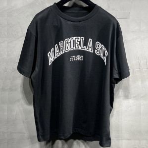 메종 마르지엘라 MM6 로고 반팔 티셔츠