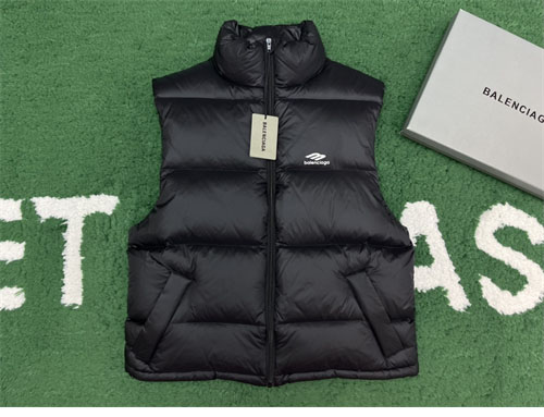 발렌시아가 3B 스포츠 아이콘 스키 푸퍼 패딩 베스트