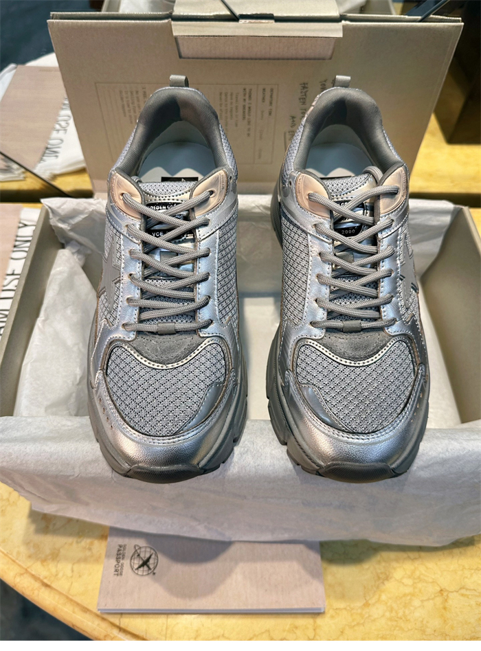 골든구스 라이트스타 스니커즈