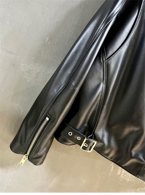 셀린느 24FW 스냅 버튼 램스킨 퓨어 카라 자켓