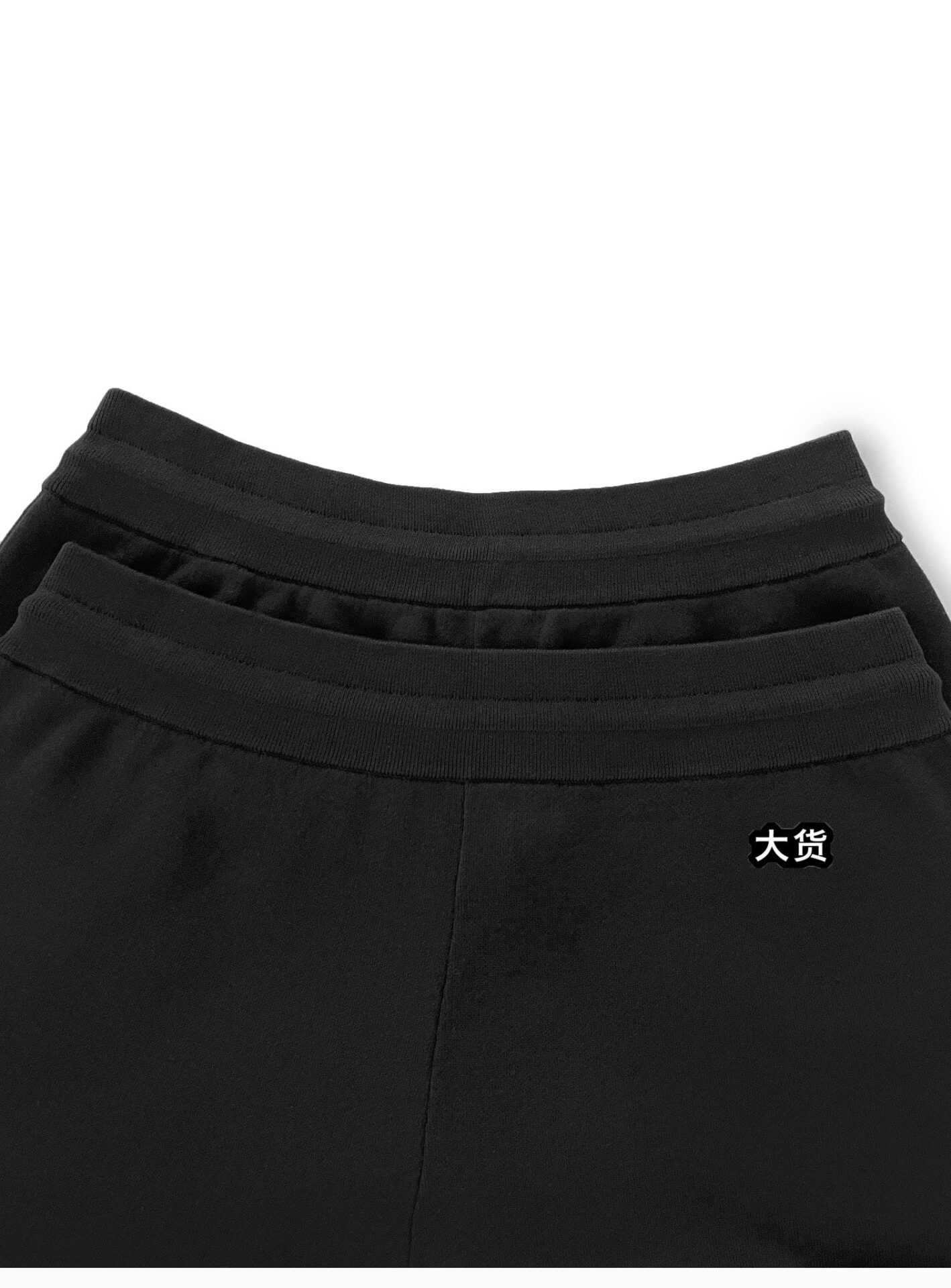 루이비통 24 하이브리드 코튼 니트 테크 숏 팬츠