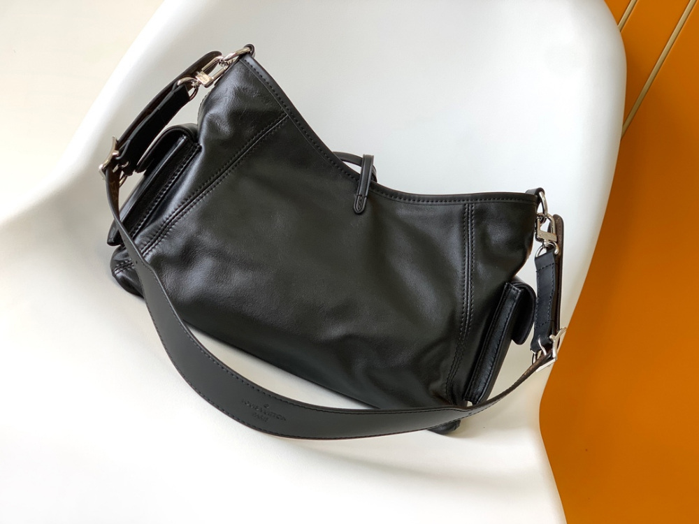 Louis Vuitton Carry All Cargo PM