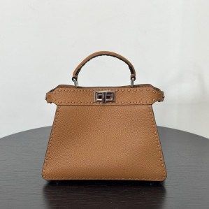 펜디 스몰 피카부 아이씨 유