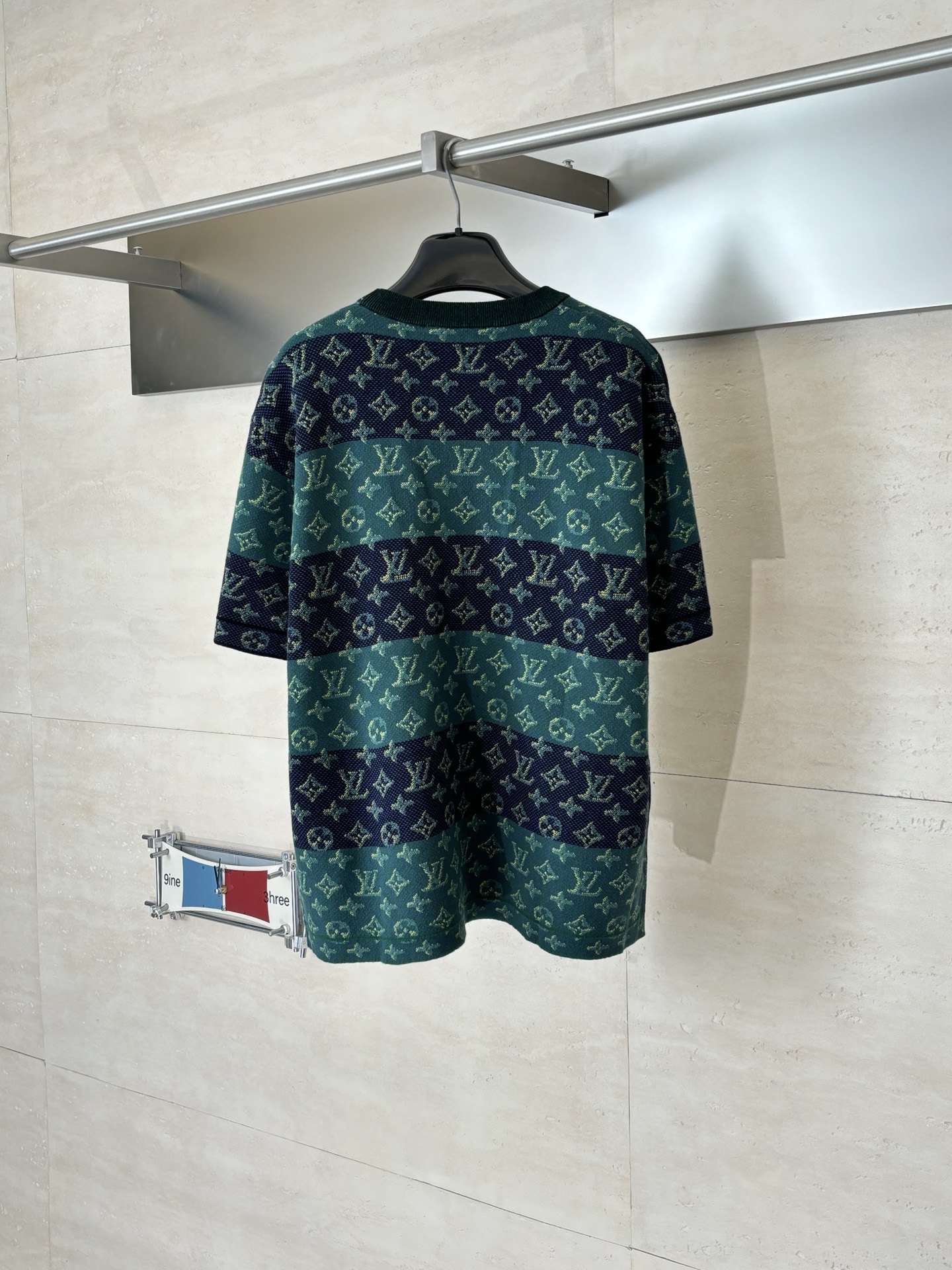 루이비통 모노그램 스트라이프 니트 티셔츠