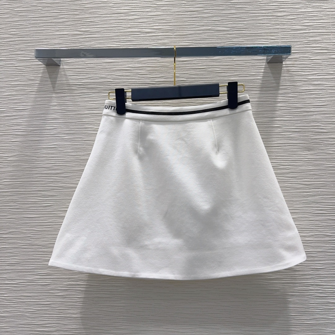 루이비통 지퍼드 미니 스커트