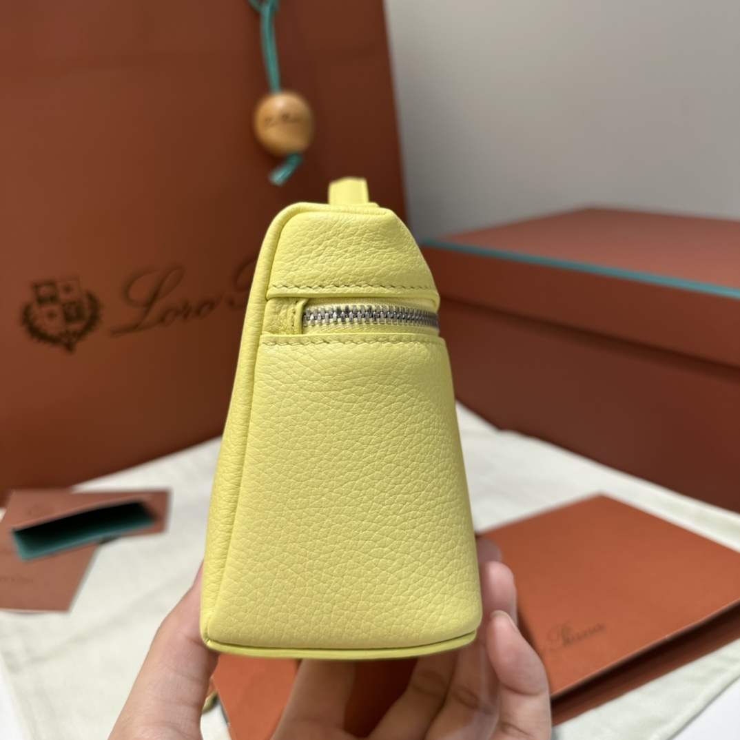 로로피아나 엑스트라 포켓 파우치 L19