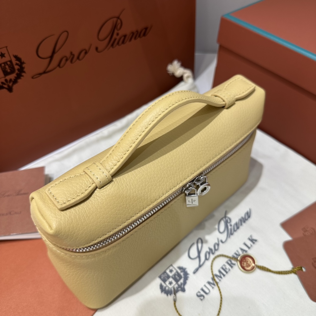 로로피아나 엑스트라 포켓 파우치 L19