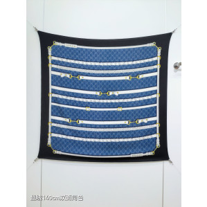 구찌 GG 홀스빗 하네스 프린트 실크 울 숄