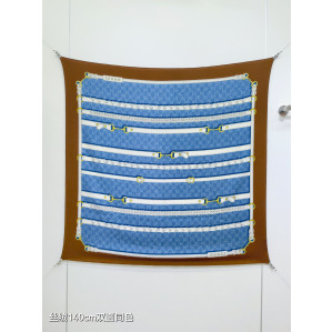 구찌 GG 홀스빗 하네스 프린트 실크 울 숄