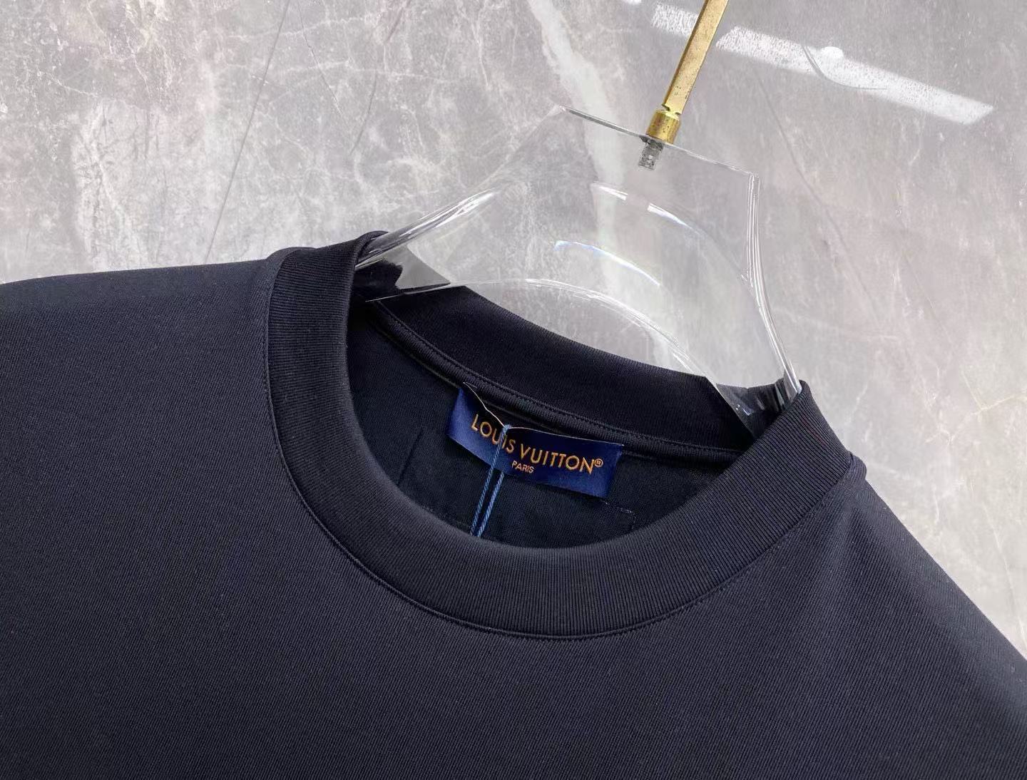 루이비통 모노그램 드리핑 플라워 티셔츠