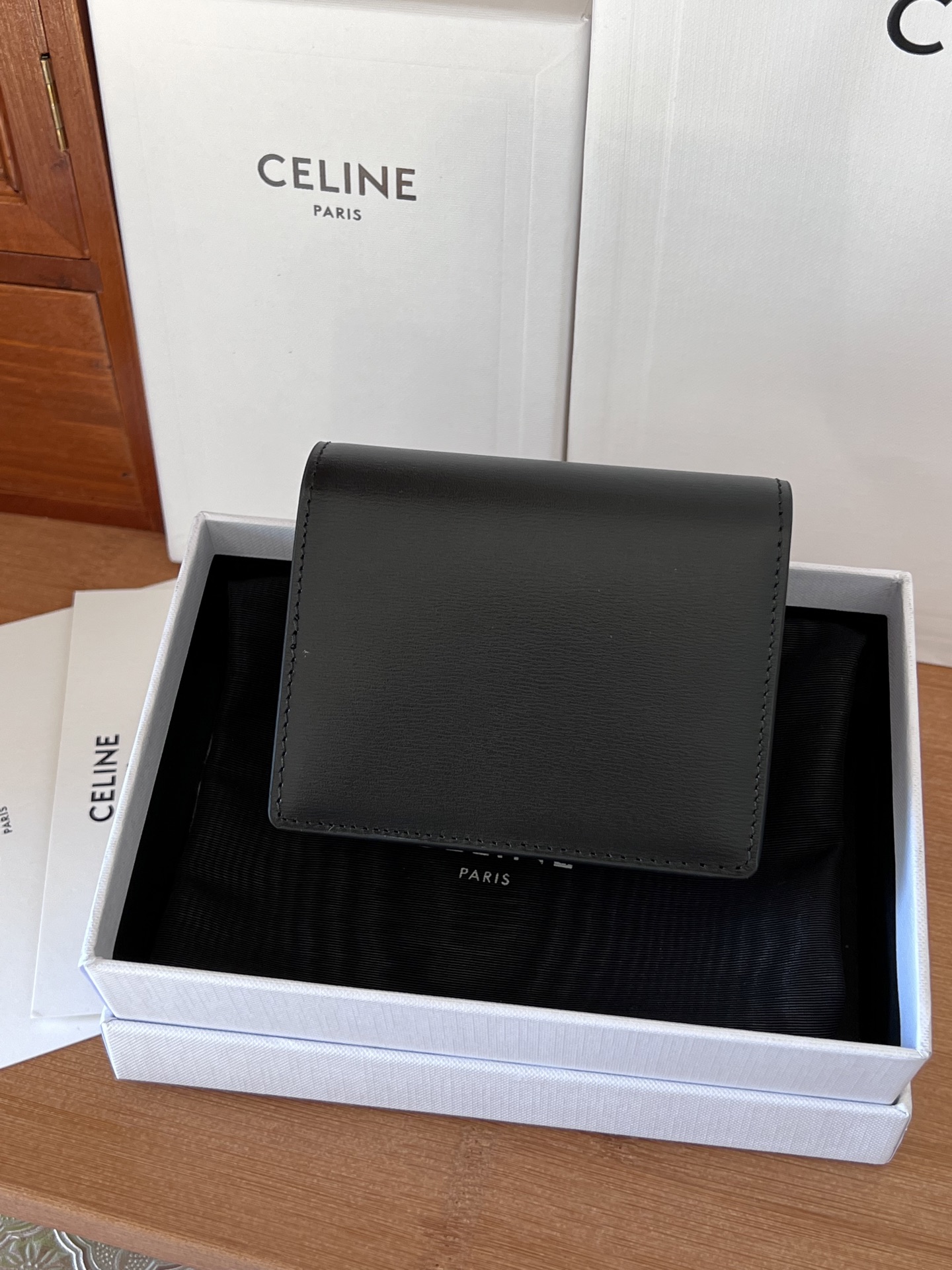 셀린느 트리오페 컴팩트 월릿