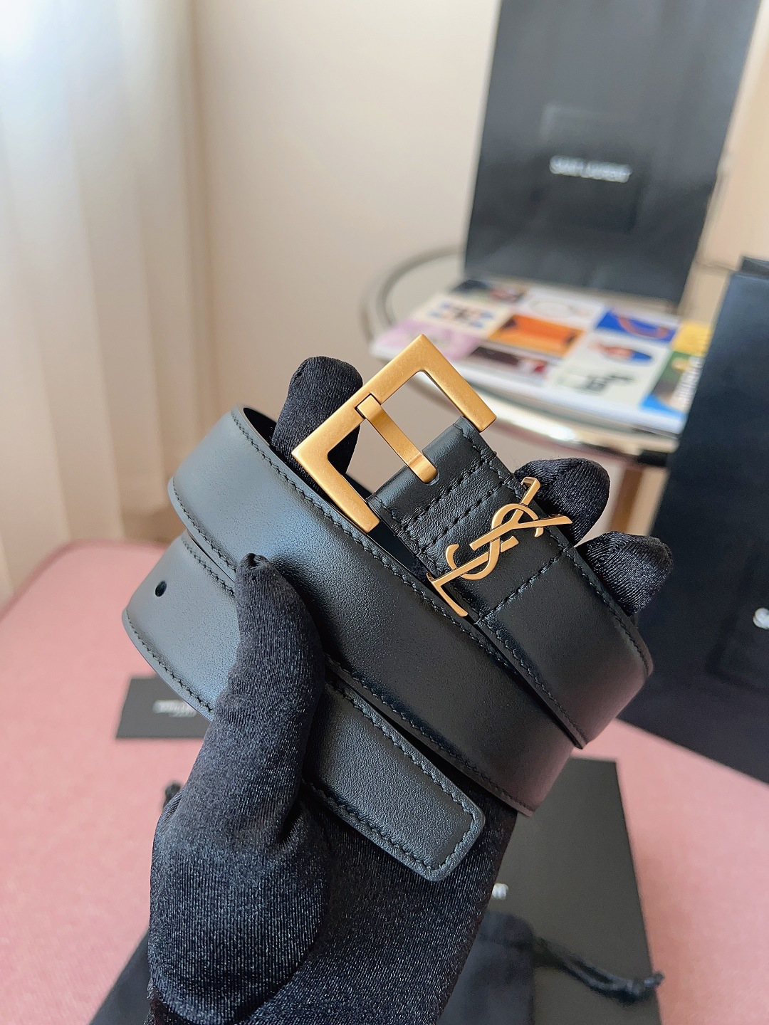 생로랑 모노그램 스퀘어 벨트