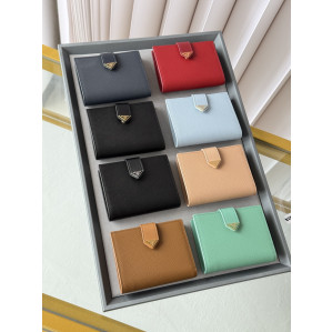 프라다 사피아노 레더 월릿