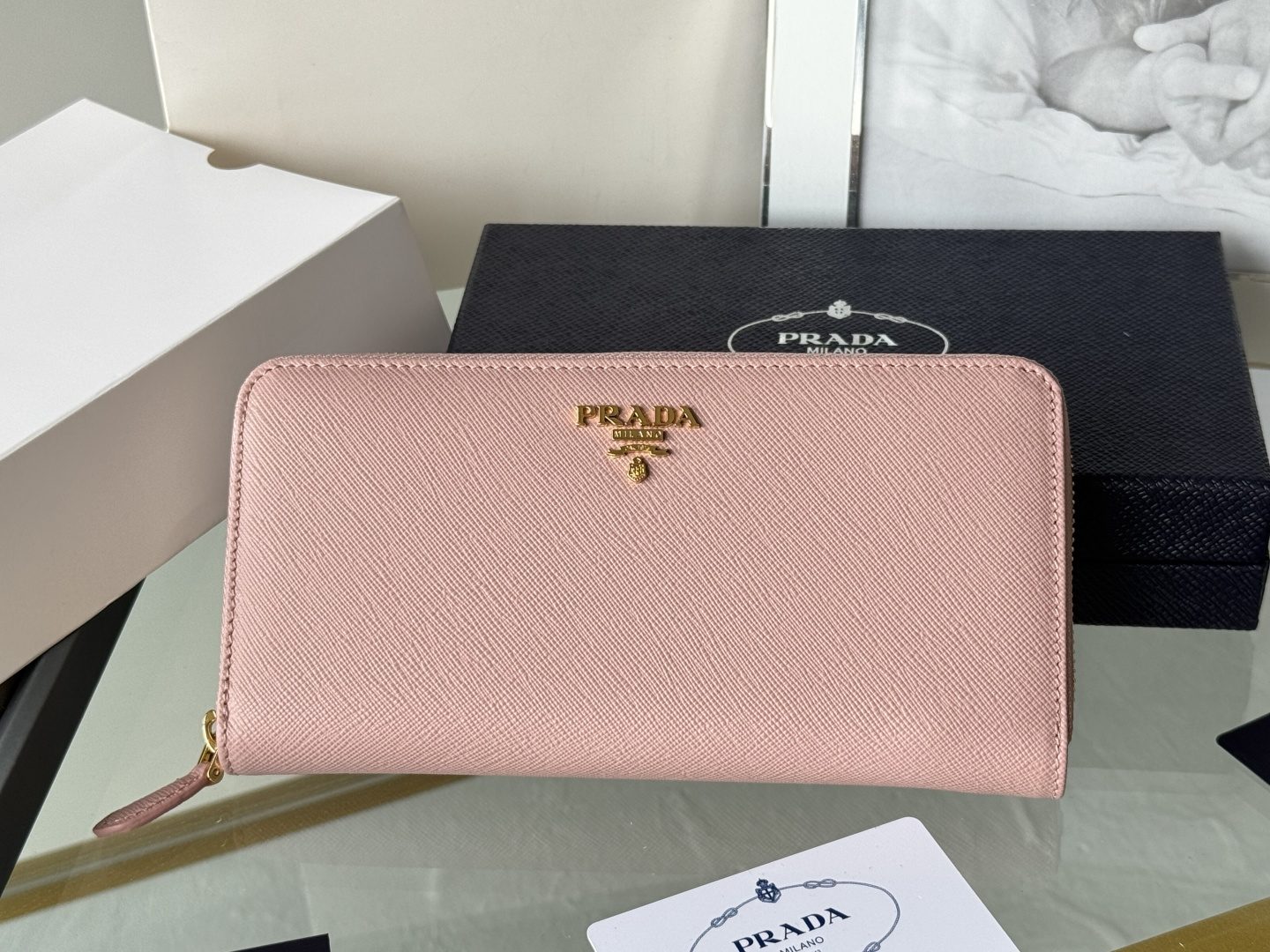 프라다 사피아노 지퍼 어라운드