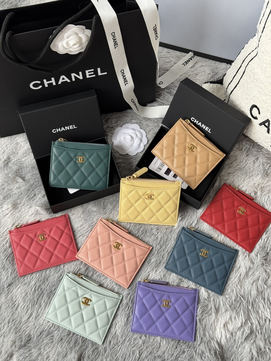 샤넬 클래식 지퍼 카드 홀더