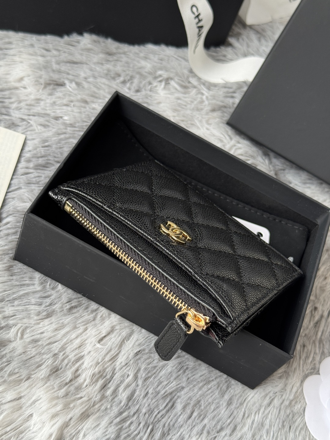 샤넬 클래식 지퍼 카드 홀더