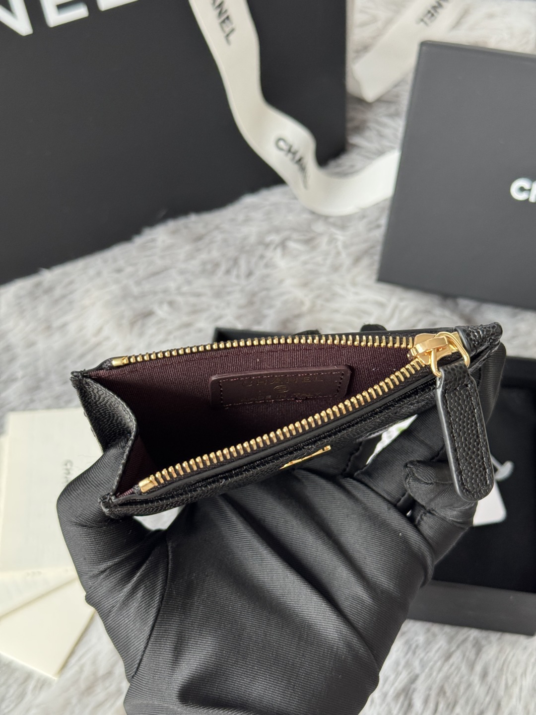 샤넬 클래식 지퍼 카드 홀더