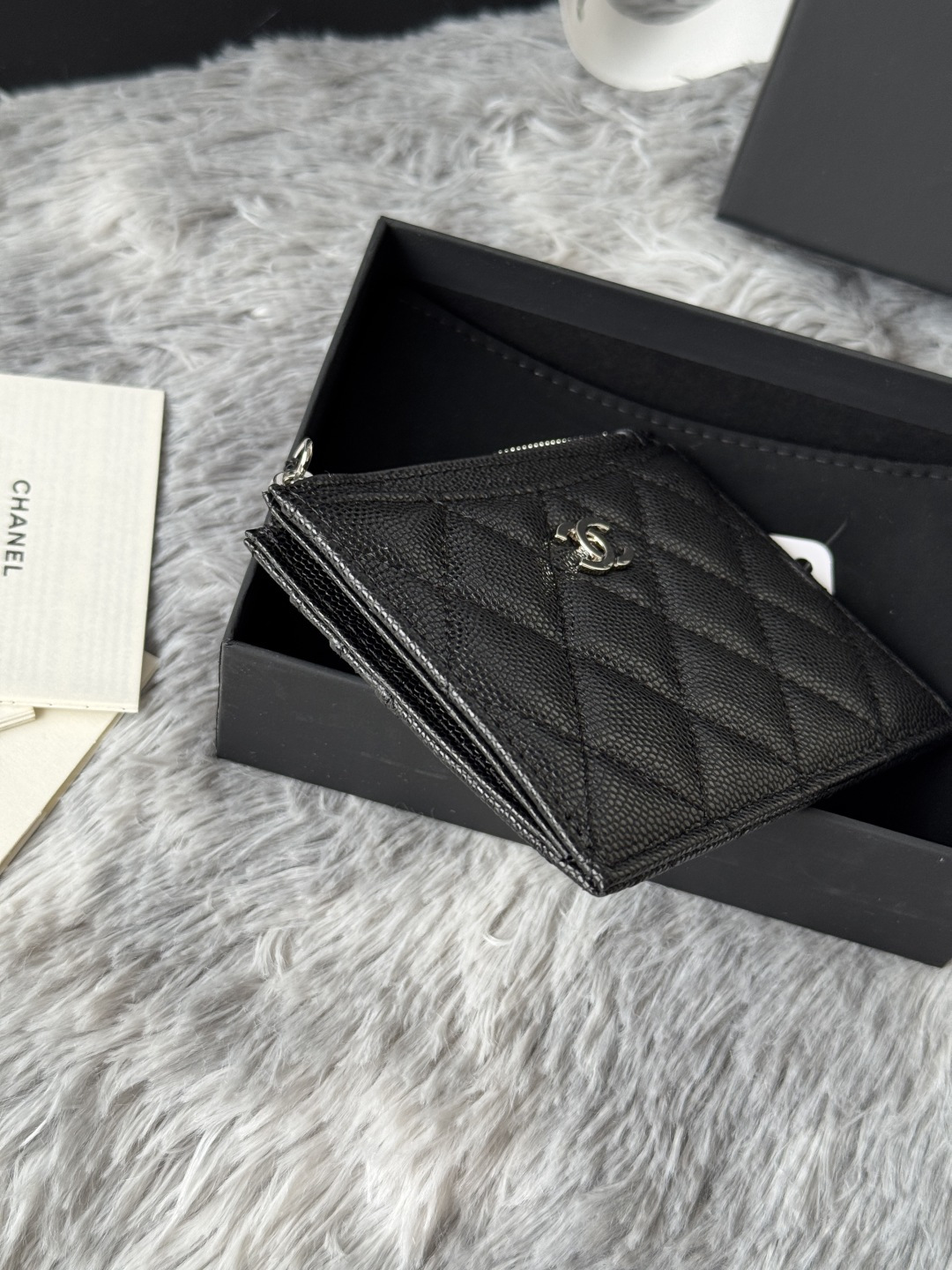 샤넬 클래식 지퍼 카드 홀더