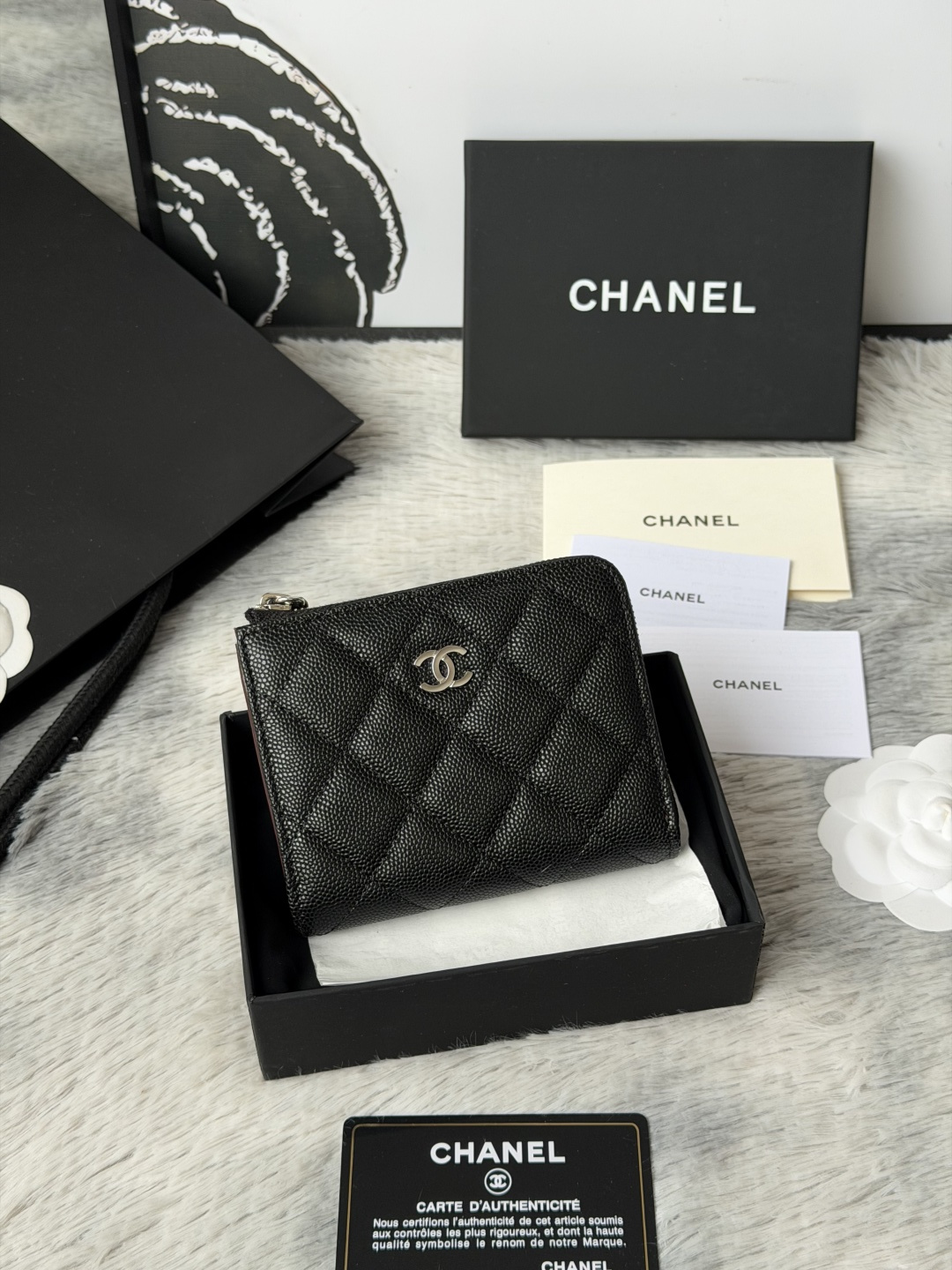 샤넬 클래식 L 지퍼 카드 홀더