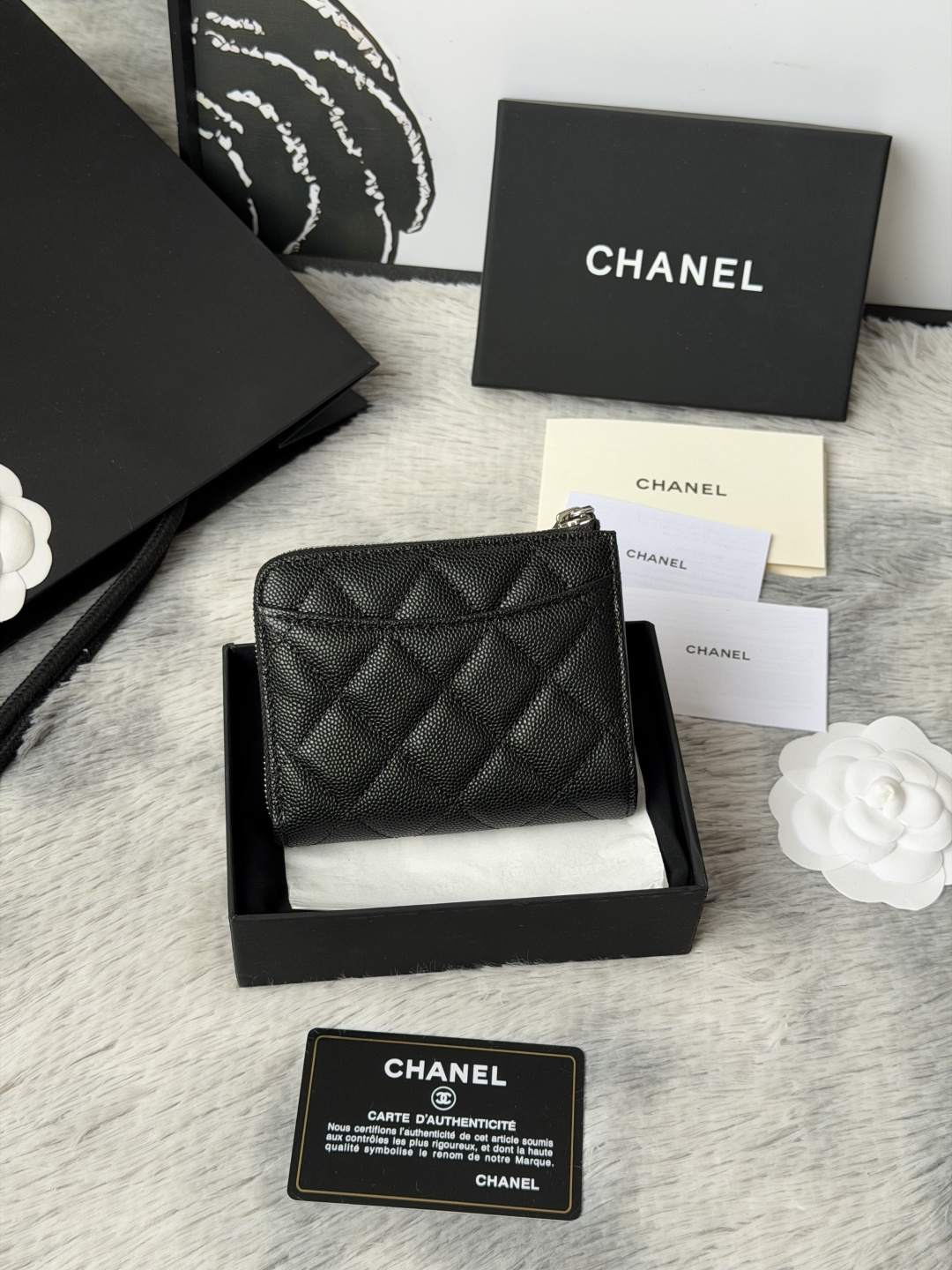 샤넬 클래식 L 지퍼 카드 홀더