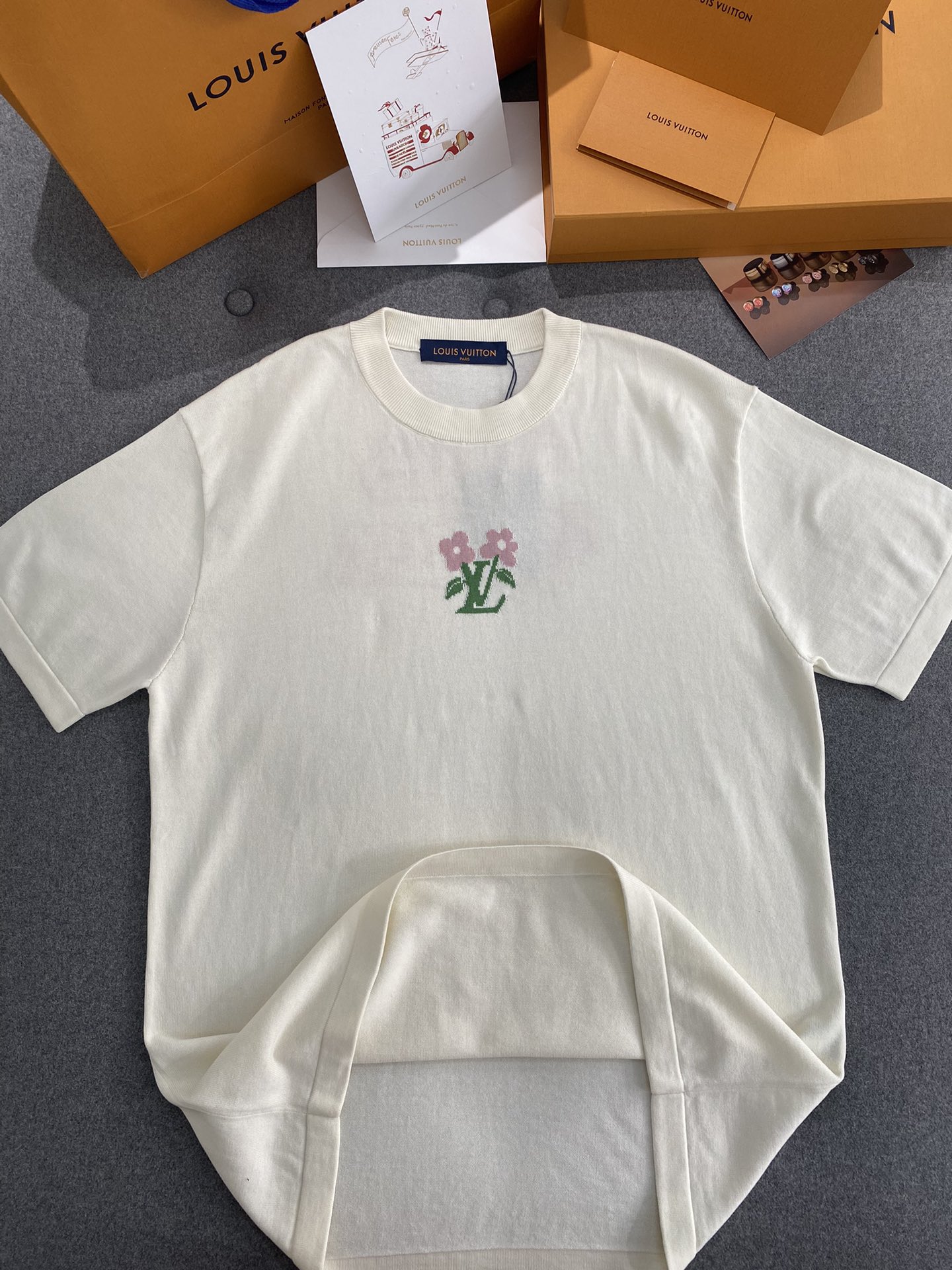 루이비통 X 타일러 블루밍 LV 인따르시아 시그니처 니트 크루넥 반팔 티셔츠
