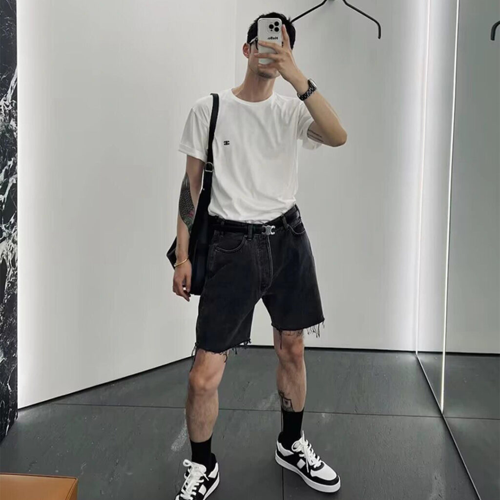 셀린느 트리오페 스몰 로고 루즈핏 반팔 티셔츠 “2COLOR”