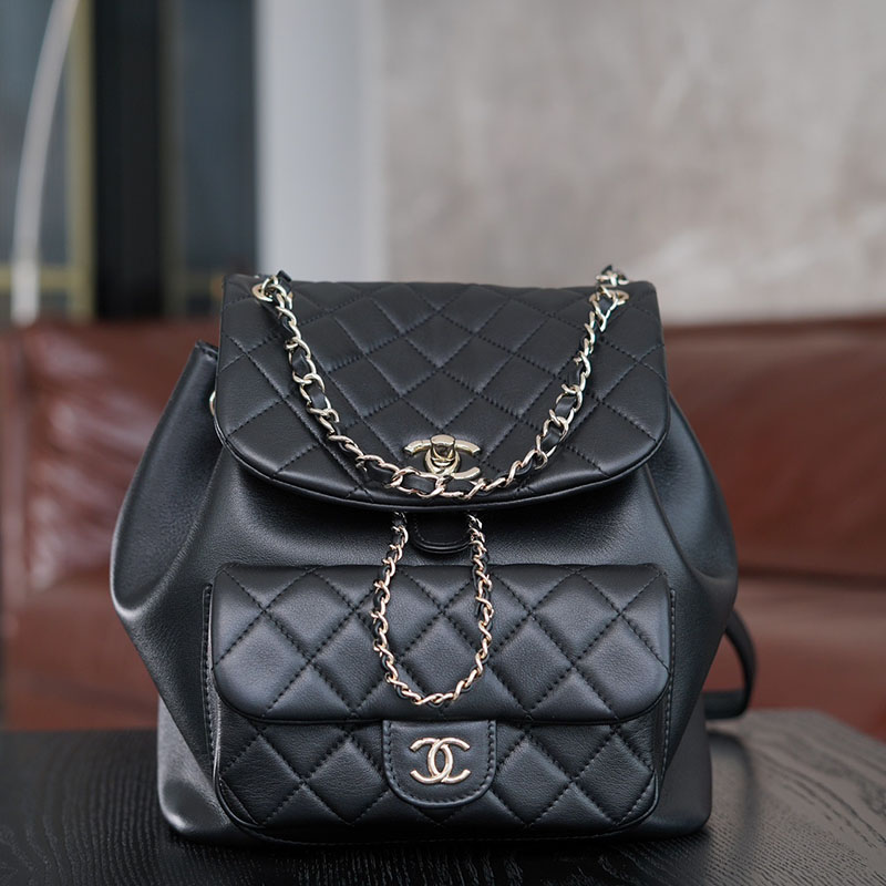 샤넬 24P 듀마 백팩 라지 블랙